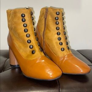 Vintage ankle boots